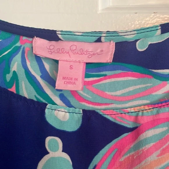 Lilly Pulitzer silk tank top size small - Picture 2 of 6